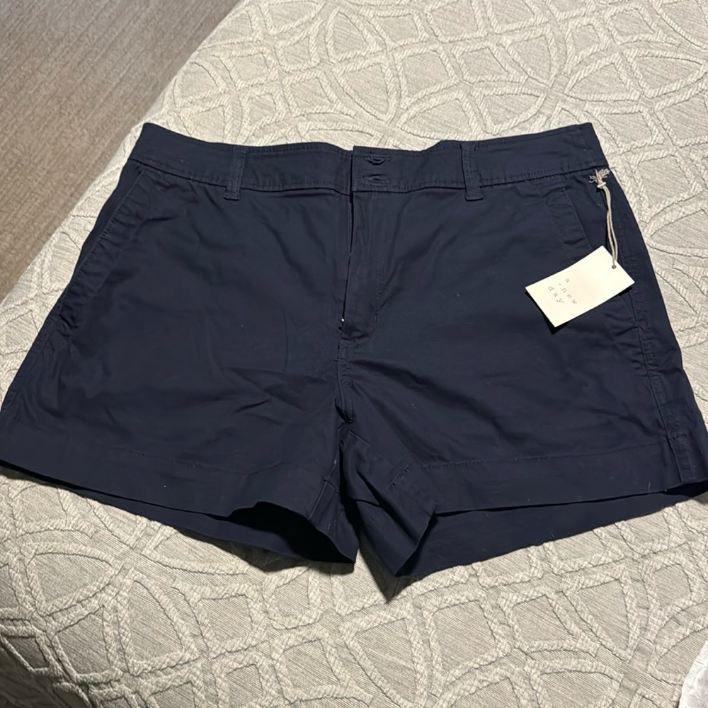 New Navy shorts